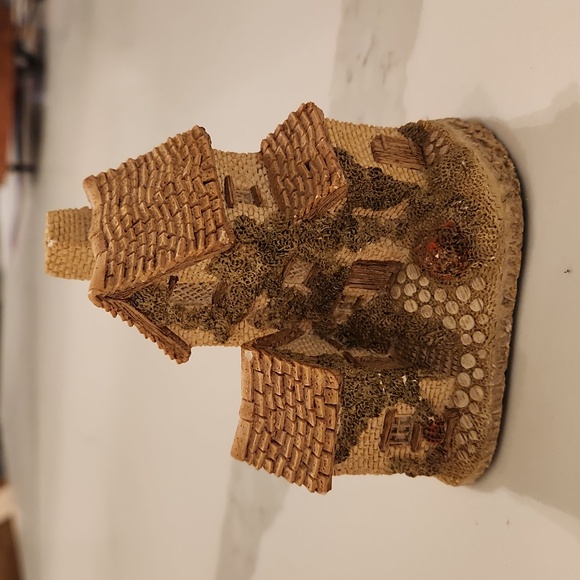 David Winter Other - David Winter Cottages | Ivy Cottage 1982